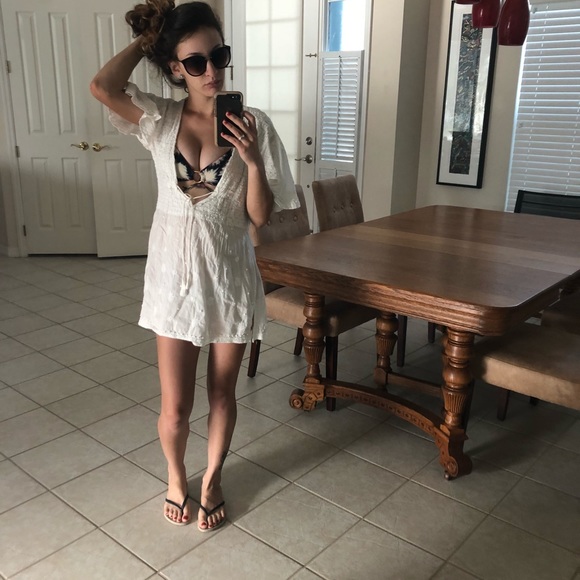 Meet your Posher, Laura - Picture 3 of 3